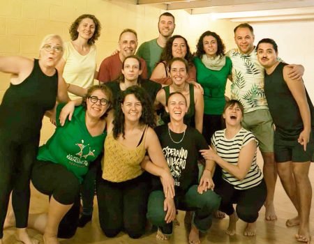 Foto de final de clase de Biodanza Puente